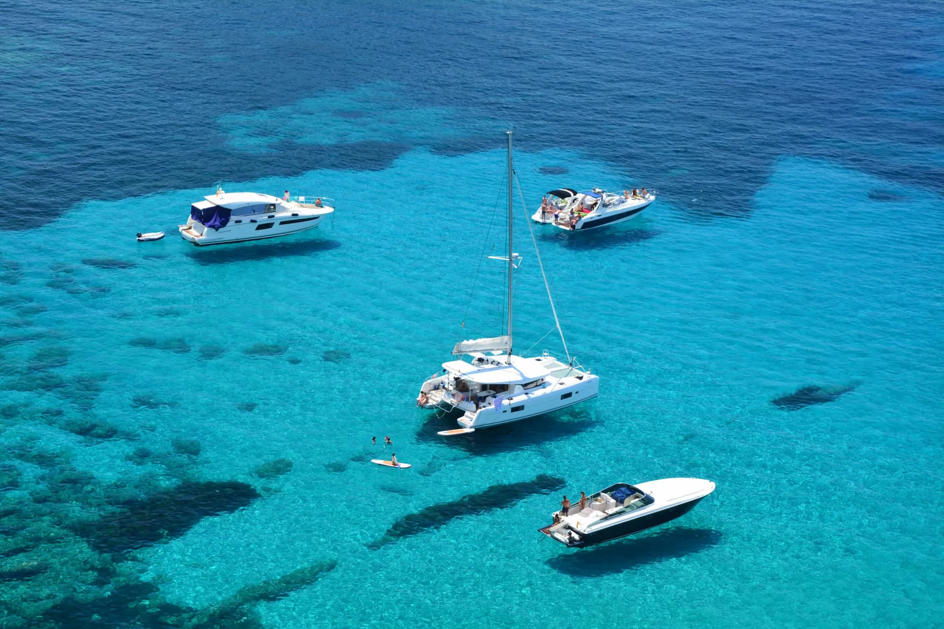 Barcos Navegando Scaled